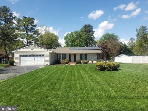 9775 Evergreen Ave, Seaford, DE 19973-7806
