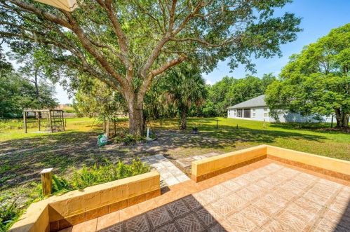 51 Cordona Dr, Kissimmee FL 34758-3440 exterior