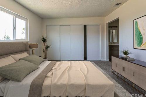 5641 Surrey Ln, San Bernardino, CA 92407-2428