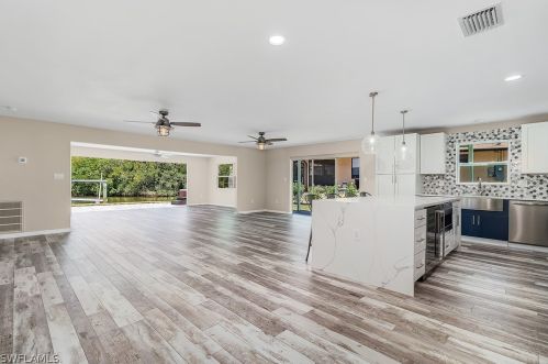 2704 Sanibel Blvd, Saint James City FL  33956-2232 exterior