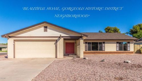 5720 Royal Palm Rd, Glendale, AZ 85302-5942