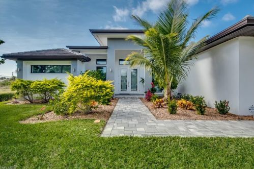 2604 20th Ave, Cape Coral, FL 33904-3227