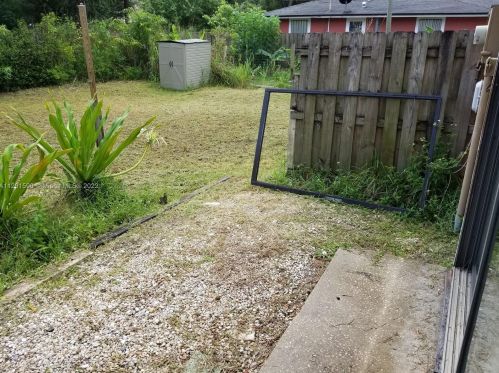 1310 20th Ave, Vero Beach FL  32962-6159 exterior