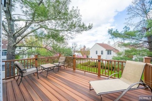 19 Kerri Ln, Lincoln Park NJ  07035-2113 exterior