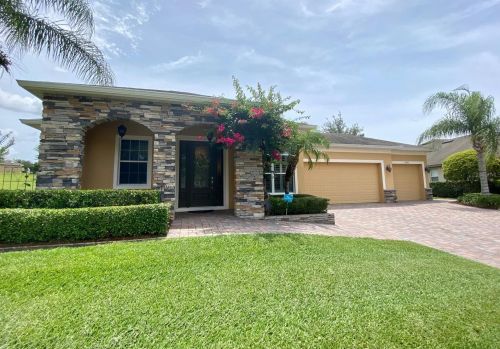1049 Cavan Dr, Apopka, FL 32703-8343