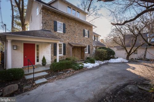 264 Radnor Chester Rd, Ithan, PA 19085-1306