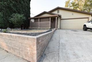 350 Circuit Dr, Roseville, CA 95678-2152