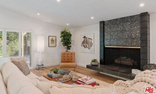 5814 Wilkinson Ave, North Hollywood CA  91607-1134 exterior