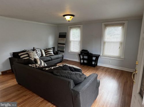 1354 Ashbourne Rd, Melrose Park PA  19027-2689 exterior