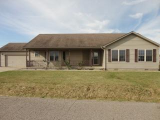 1768 County Road 950, Seymour, IN 47274-8939