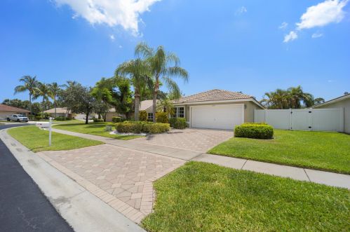 8081 Palm Gate Dr, Boynton Beach, FL 33436-1562