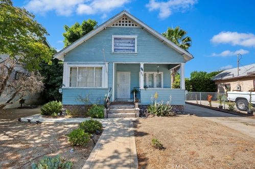 311 E St, Ontario, CA 91762-3421