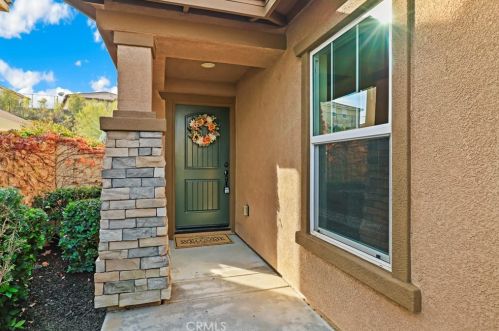 4167 Ladrillo St, Lake Elsinore CA  92530-2016 exterior