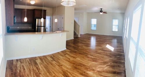 1525 Oldenburg Dr, Awendaw SC  29429-4966 exterior