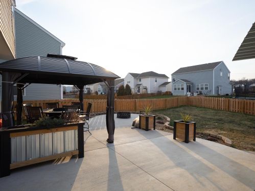 110 Hummock Dr, Pataskala OH  43062-7911 exterior