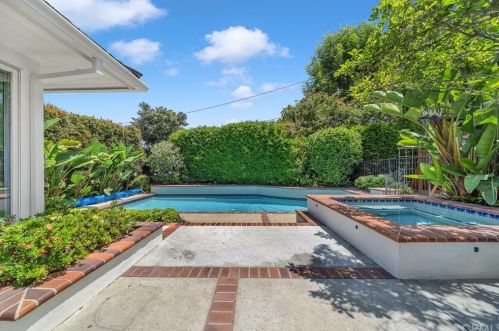 1520 Ramillo Ave, Long Beach, CA 90815-3930