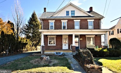 918 Main St, Bally, PA 19503-9705
