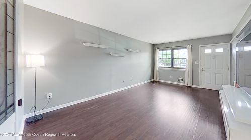 1252 Isadora Ct, Bricktown, NJ 08724-7146