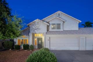 1137 Roadrunner Dr, Gilbert, AZ 85234-0361