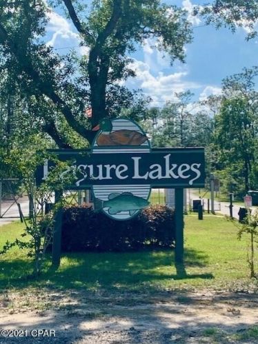 3974 Leisure Lakes Dr, Sunny Hills, FL 32428-5654