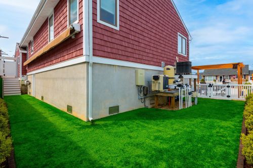 331 Sunset Dr, Pelican Island NJ  08751-2242 exterior