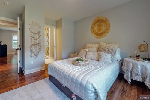 767 Darlington Ave, Mahwah NJ  07430-2612 exterior