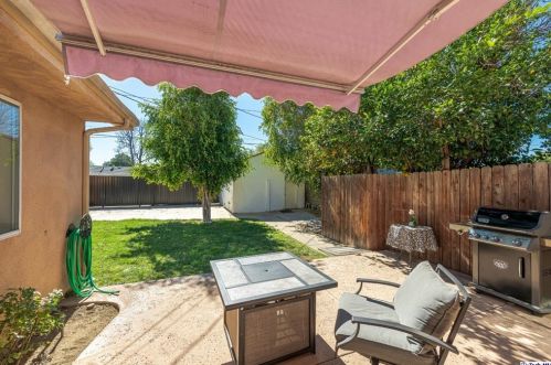 17536 Saticoy St, Van Nuys CA 91406-2333 exterior