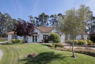 17450 Avenida Los Altos, Salinas, CA 93907-1576