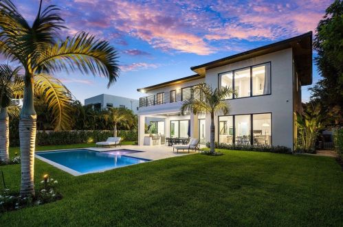 255 22nd St, Delray Beach FL  33444-4223 exterior