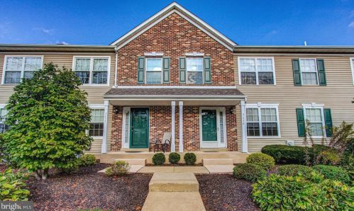 3657 Nancy Ward Cir, Gardenville, PA