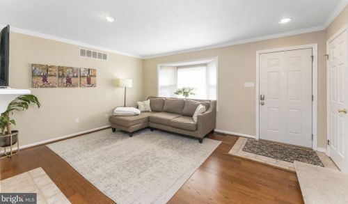 405 Franklin Ct, Collegeville PA  19426-2246 exterior