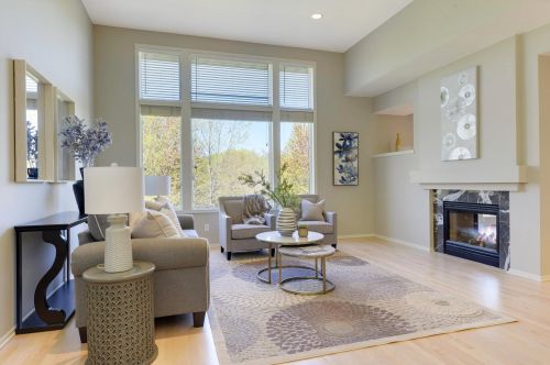 1455 Waterford Dr, Minneapolis, MN 55422-4274