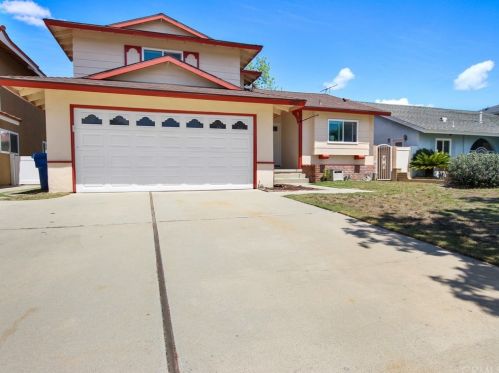 6907 Leilani Ln, Cypress CA  90630-5719 exterior