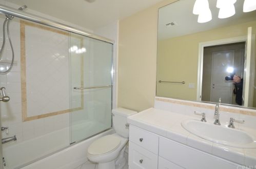 5570 190th St, Torrance CA  90503-1009 exterior