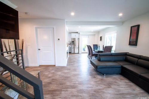 6160 Pacific Coast Hwy, Redondo Beach CA  90277-5907 exterior