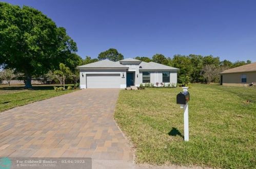 5498 Dabney Ct, Fort Pierce, FL 34986-4004