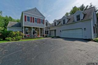 20 Balsam Way, Albany, NY 12205-2020