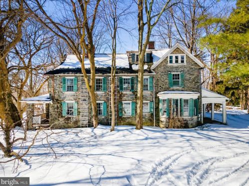 833 Buck Ln, Haverford, PA 19041-1228
