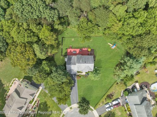 8 Bailey Ct, Jackson Twp NJ  08527-4459 exterior