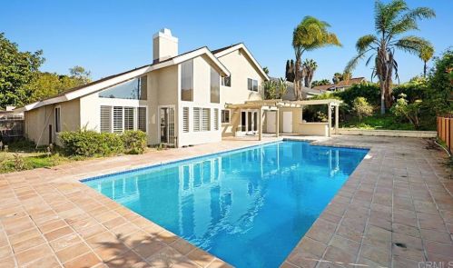 3205 La Costa Ave, Carlsbad CA  92009-7709 exterior