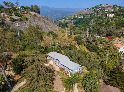 326 Alameda Padre Serra, Santa Barbara CA  93103-2107 exterior