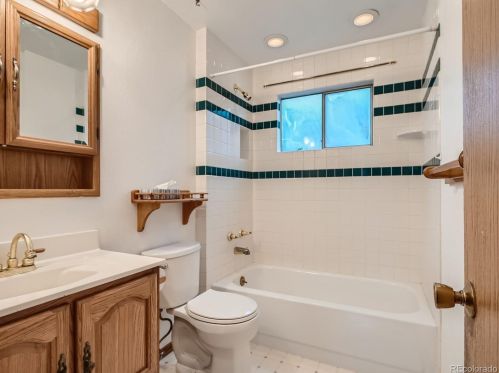 4602 Pagosa Cir, Denver CO 80015-1829 exterior