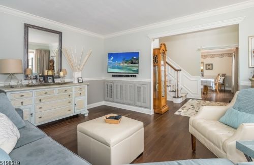 19 Country Meadow Rd, Hackettstown NJ  07840-5209 exterior