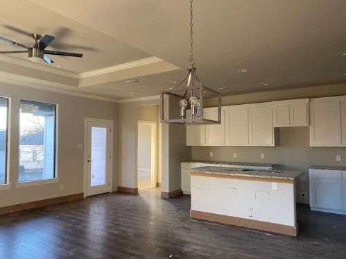 126 Frierson St, Waxahachie, TX 75165-3819