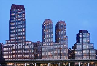 160 Riverside Blvd, New York NY  10069-0701 exterior