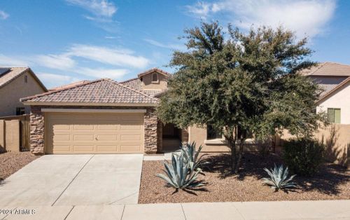 1883 Desert Willow St, Casa Grande, AZ 85122-6408
