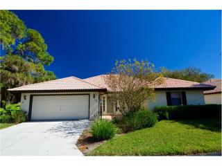 231 Laurel Hollow Dr, Nokomis, FL 34275-4014