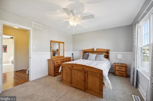 603 Longwood Rd, Collegeville PA  19426-3533 exterior