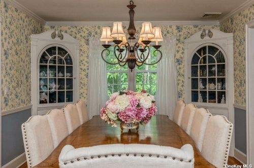 37 Kivy St, Huntington Station NY  11746-2044 exterior