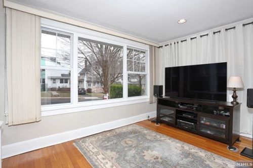 60 Garden St, Teaneck NJ  07666-5919 exterior